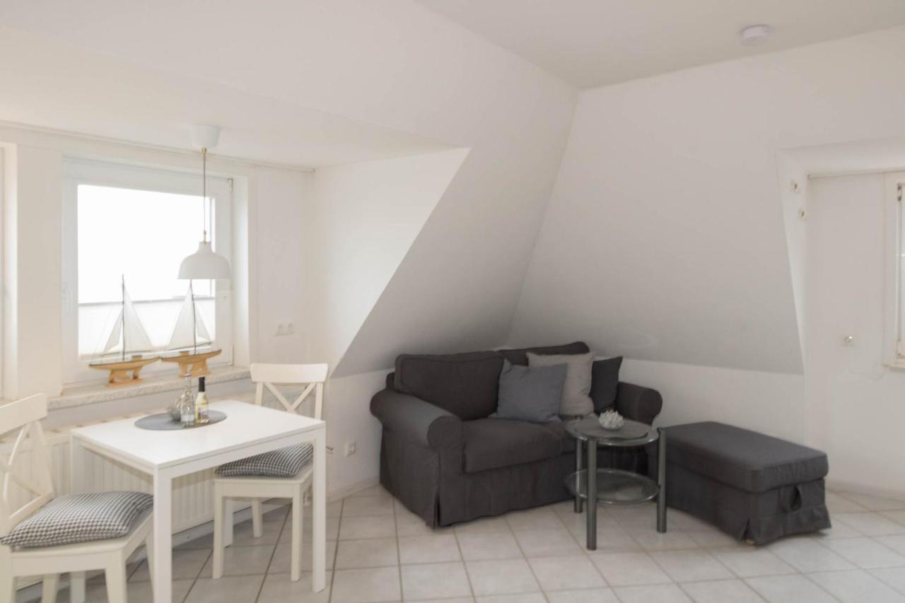 Hüs Auert Tharep, Wohnung 3 Hörnum Exterior foto